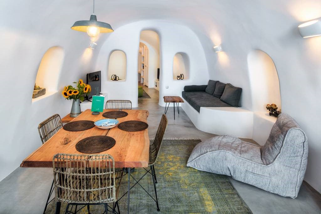 Alexi’s Place (Santorini) adds the designer touch. Ambient Lounge's soft makeover to unique AirBnb accommodation